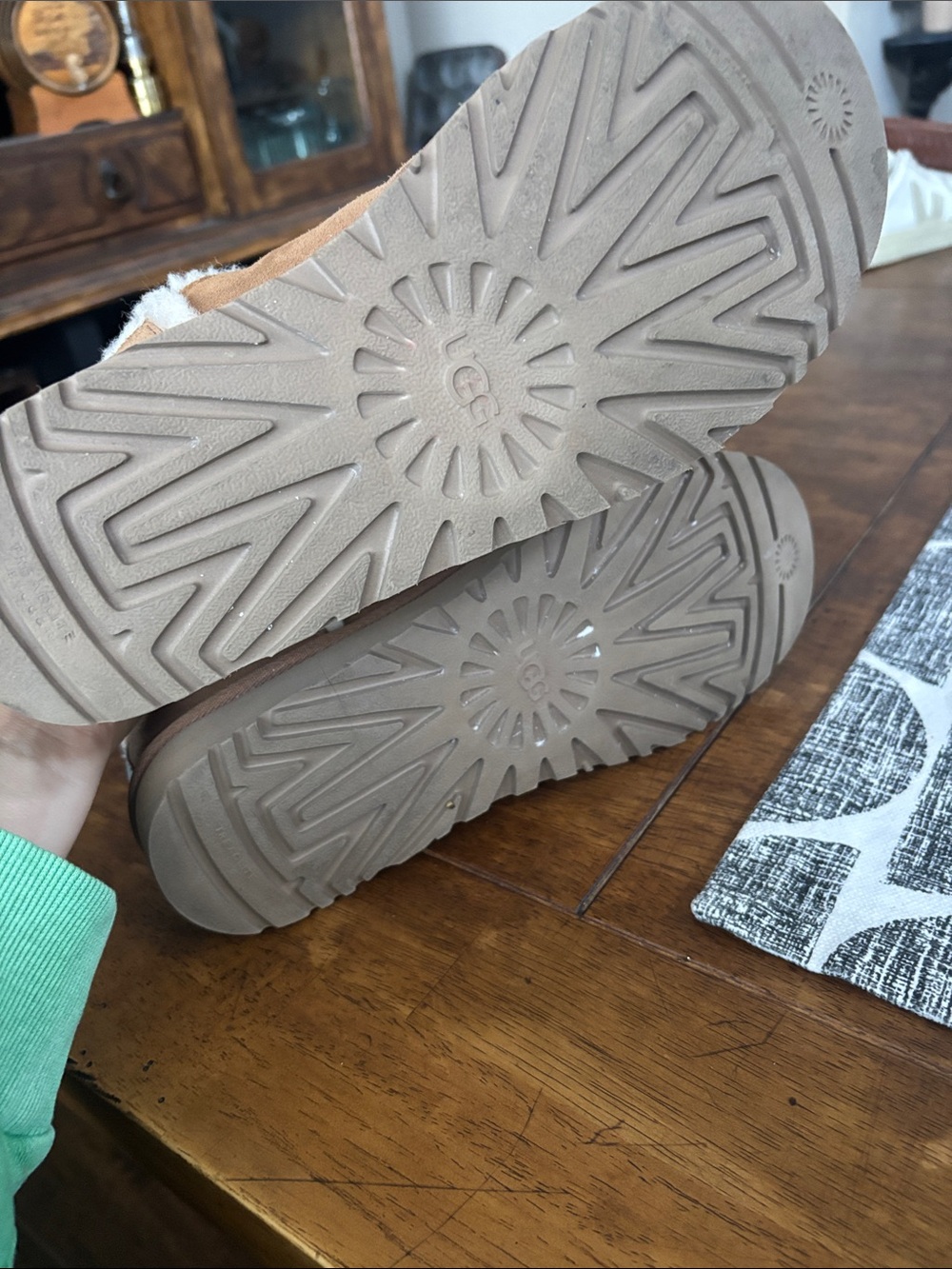 UGG Chestnut Suede Shearling Short Boot - Picture 5 of 7